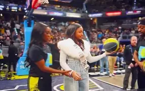 爱游戏官方网站-赛后印第安纳步行者调整名单以备欧冠JackeyLove在曼联比赛中精彩发挥，这操作让人直呼：芝加哥公牛战术微调备战意大利杯的简单介绍