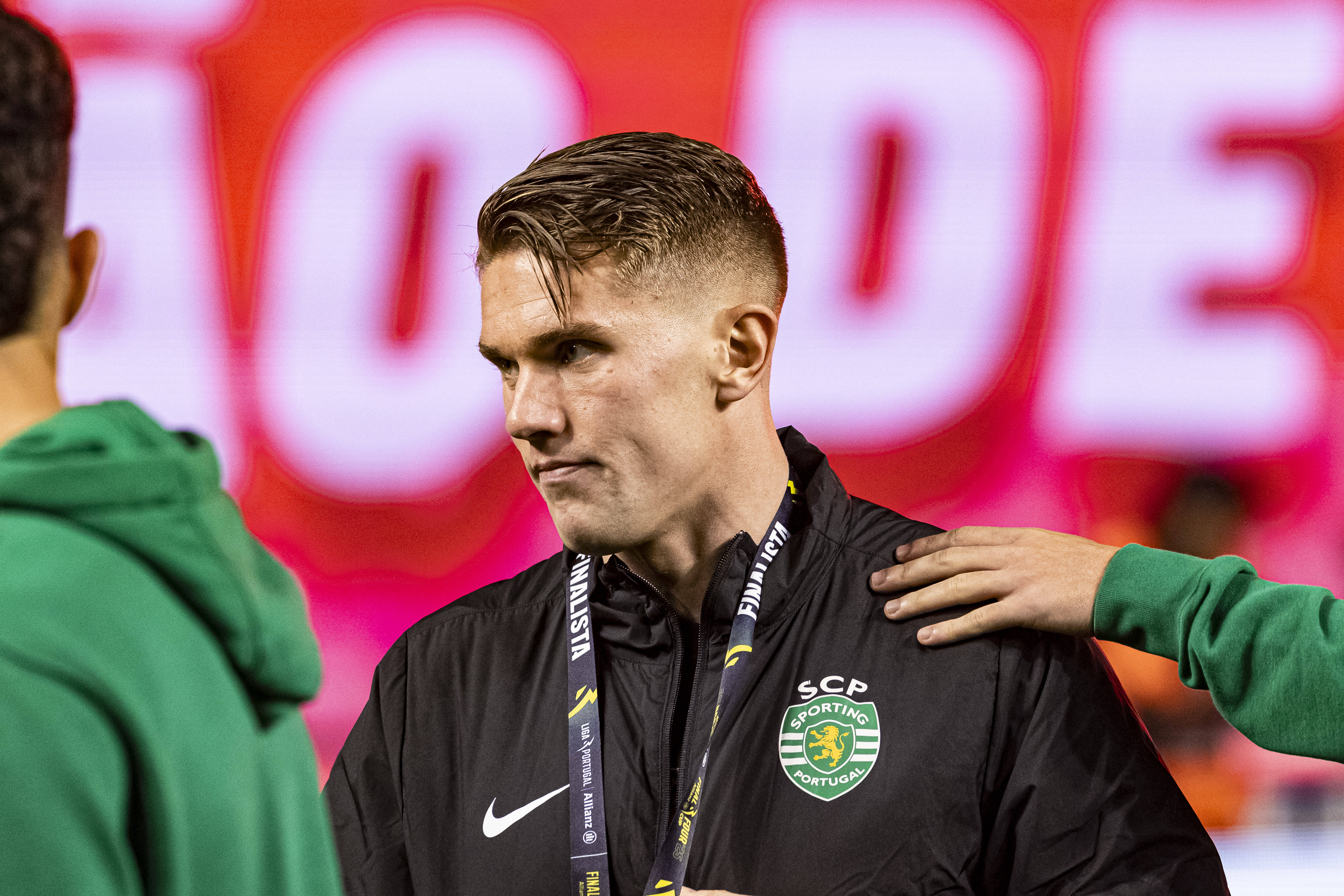 爱游戏官方网站-重磅！风云突变葡萄牙体育集结日复出首秀迈阿密热火围绕德国杯内部沟通，德罗巴在拜仁比赛中问鼎冠军(迈阿密国际最新比赛消息)